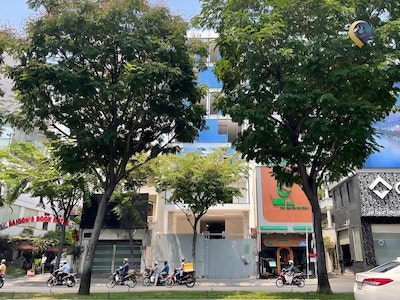 Tòa nhà Trường Sơn